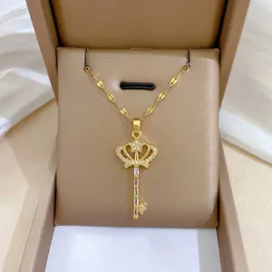 1pc Golden Plated Crown & Key Charm Necklace - Chain Jewelry Necklaces, Symbolic Costume Jewelry for Graduates, New Beginnings