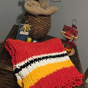 Chunky Knit Throw in Red, White, Black, and Yellow - 50"×60"