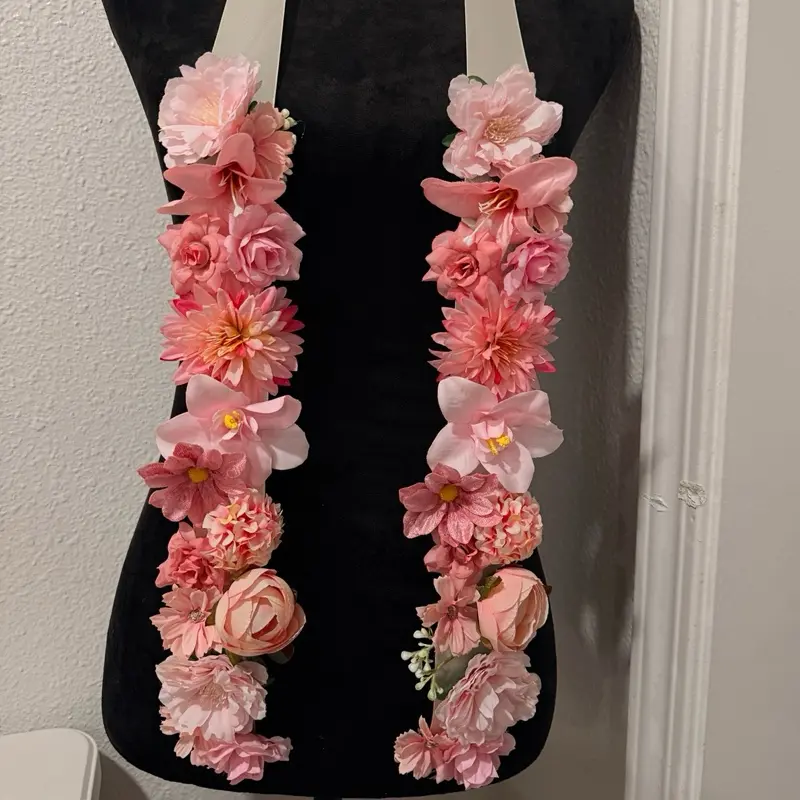 Flower Graduation Lei / Stole Flower Graduation Lei / Stole