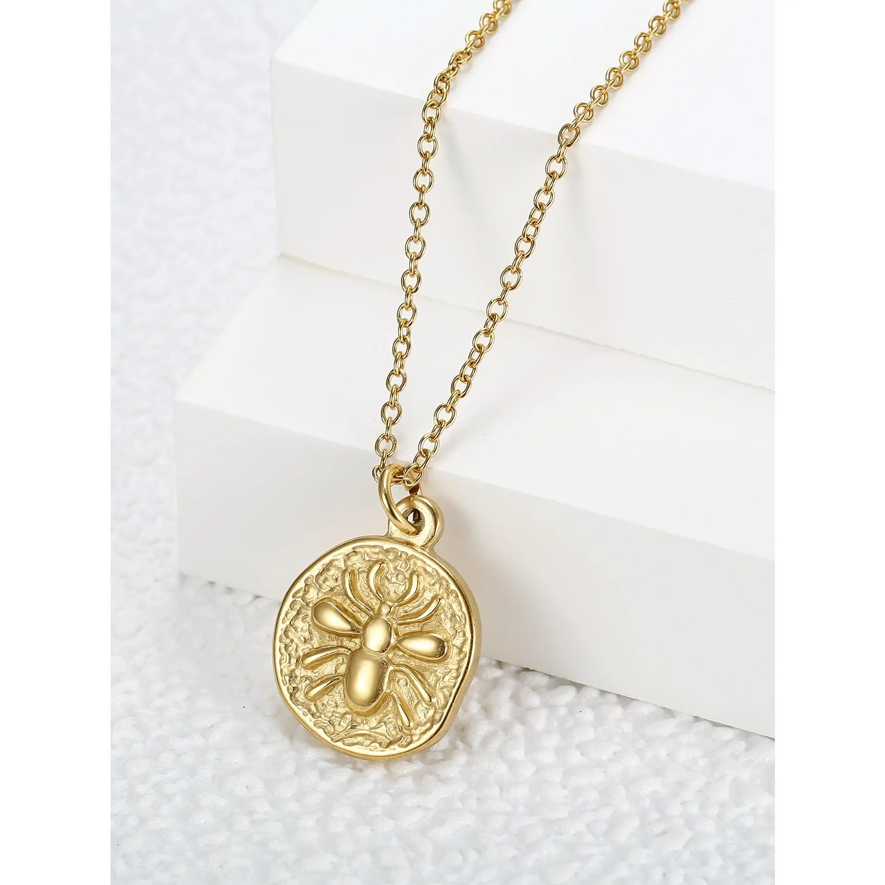 Vintage Embossed Beetle Pendant Necklace on an Edgy Round Chain for Women, Casual Party Costume Jewelry, Jewelry Accessories, Unisex, Geometric, Chain & Link, Stainless Steel, Insect, Chain Jewelry Necklaces