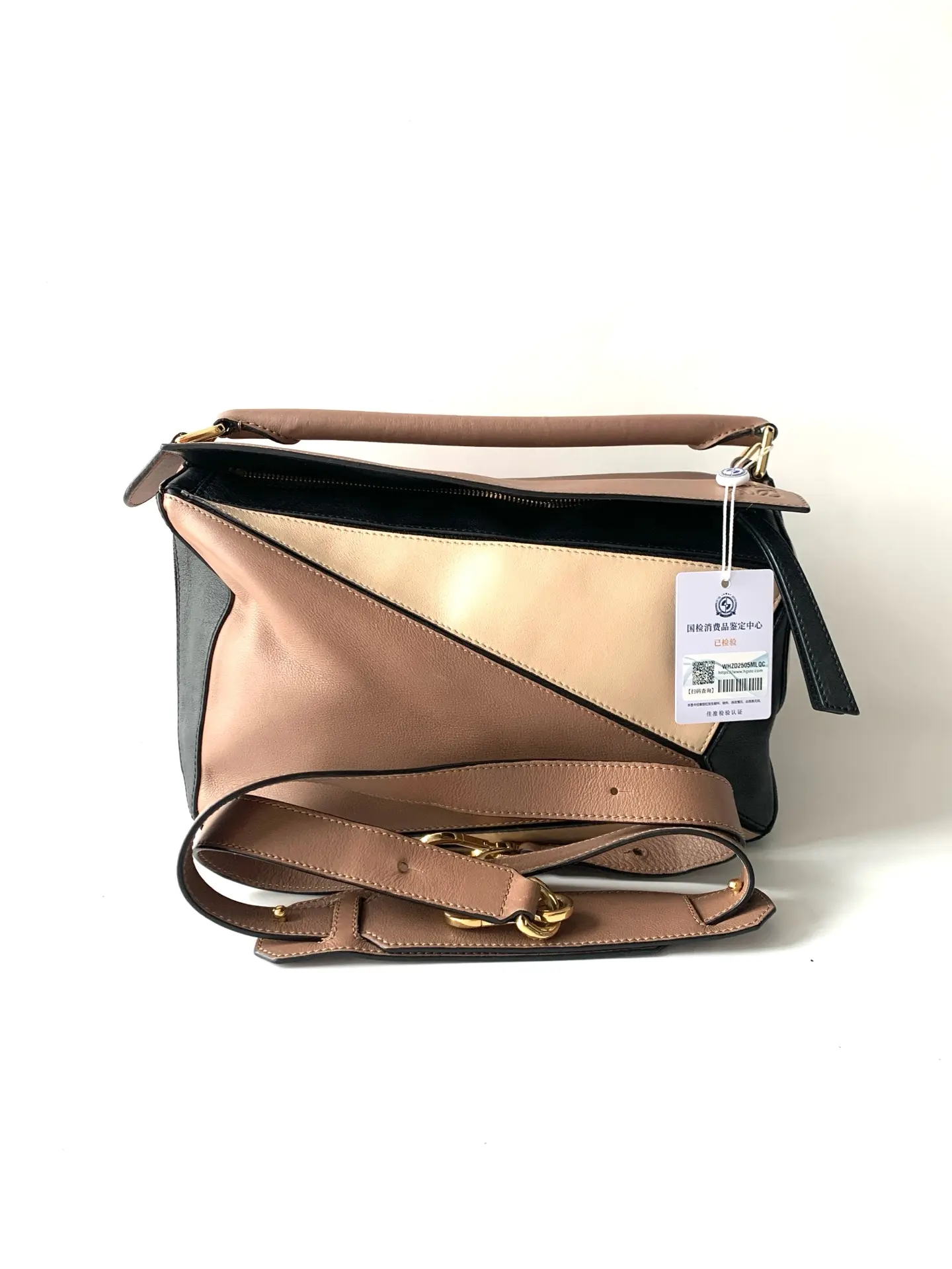 Pre-owned Loewe Puzzle Handbag Women's Multicolour Leather Bag from United Kingdom Condition Very Good Model Puzzle Reference 56565493