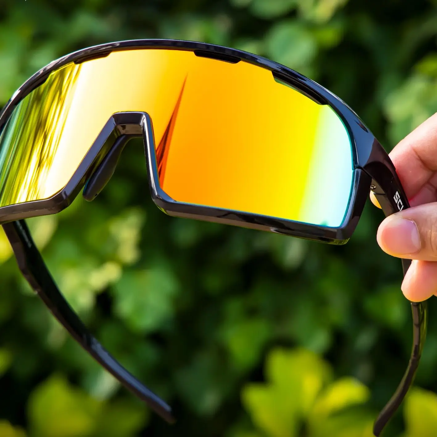 Cycling Glasses - UV and Glare Protection for Mountain Biking -  Sports Glasses for Both Men and Women sunglass sporty eyewear