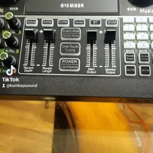 【Live Exclusive】 Tenlamp G10-P15 Mixing Sound Card Kit, customizable sound effects, two-level noise reduction, equipped with a condenser microphone, suitable for livestreaming, gaming, singing, podcasting, and more