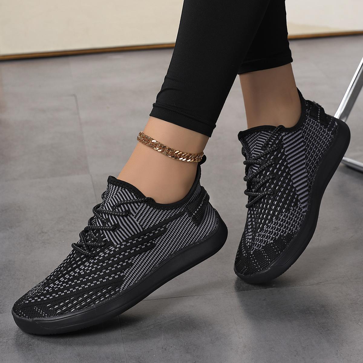 Women's Breathable Mesh Walking Shoes, Low-Top Athletic Sneakers with Flat Heel, Color Block Pattern, Slip-on Casual Footwear