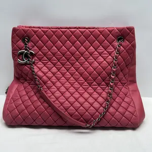 Pre-owned CHANEL Iridescent Calfskin Shoulder Bags New Bubble Chain Quilted Red CPU1019