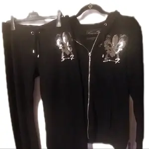 Stylish Bling in silver charcoal Sexy Dress up or down Seven 7 two-piece warmup suit wear anywhere. Comfortable Cotton