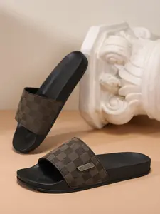 Men's Plaid Slip-On Sandals, Breathable Toe-Exposed Shoes, Anti-Slip Sole, Classic Retro Design, Comfortable Casual Footwear