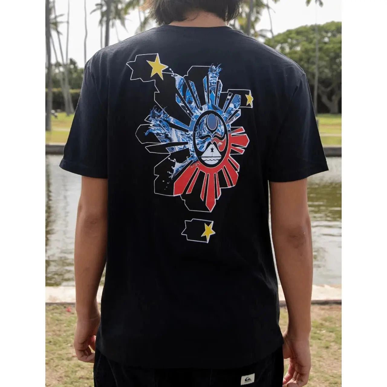 HIC "El Nido" Black T-Shirt