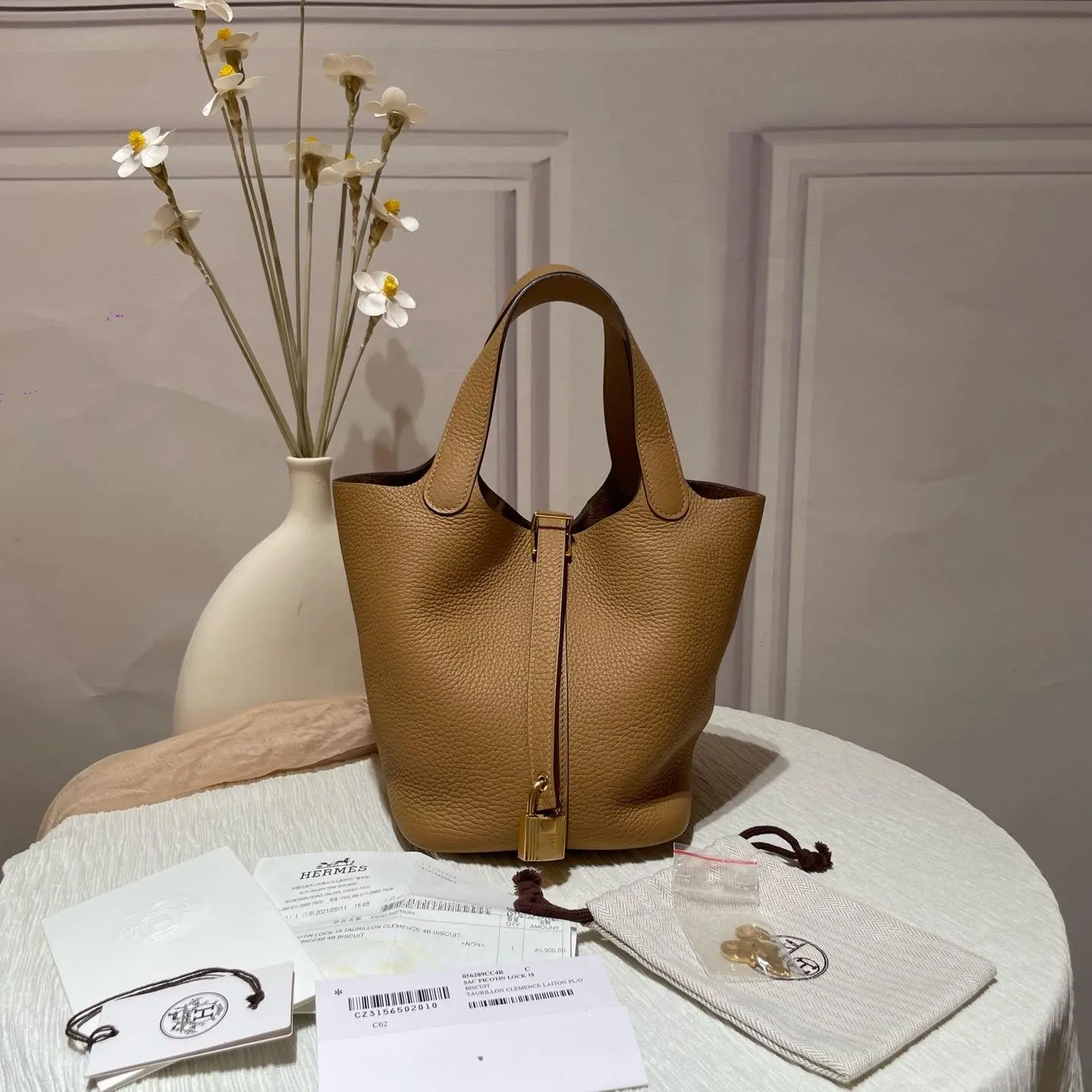 Pre-owned Hermes 4B biscuit color gold tone hardware Picotin Picotin 18 Z engraved, good condition, the actual color is very beautiful XH 23434282
