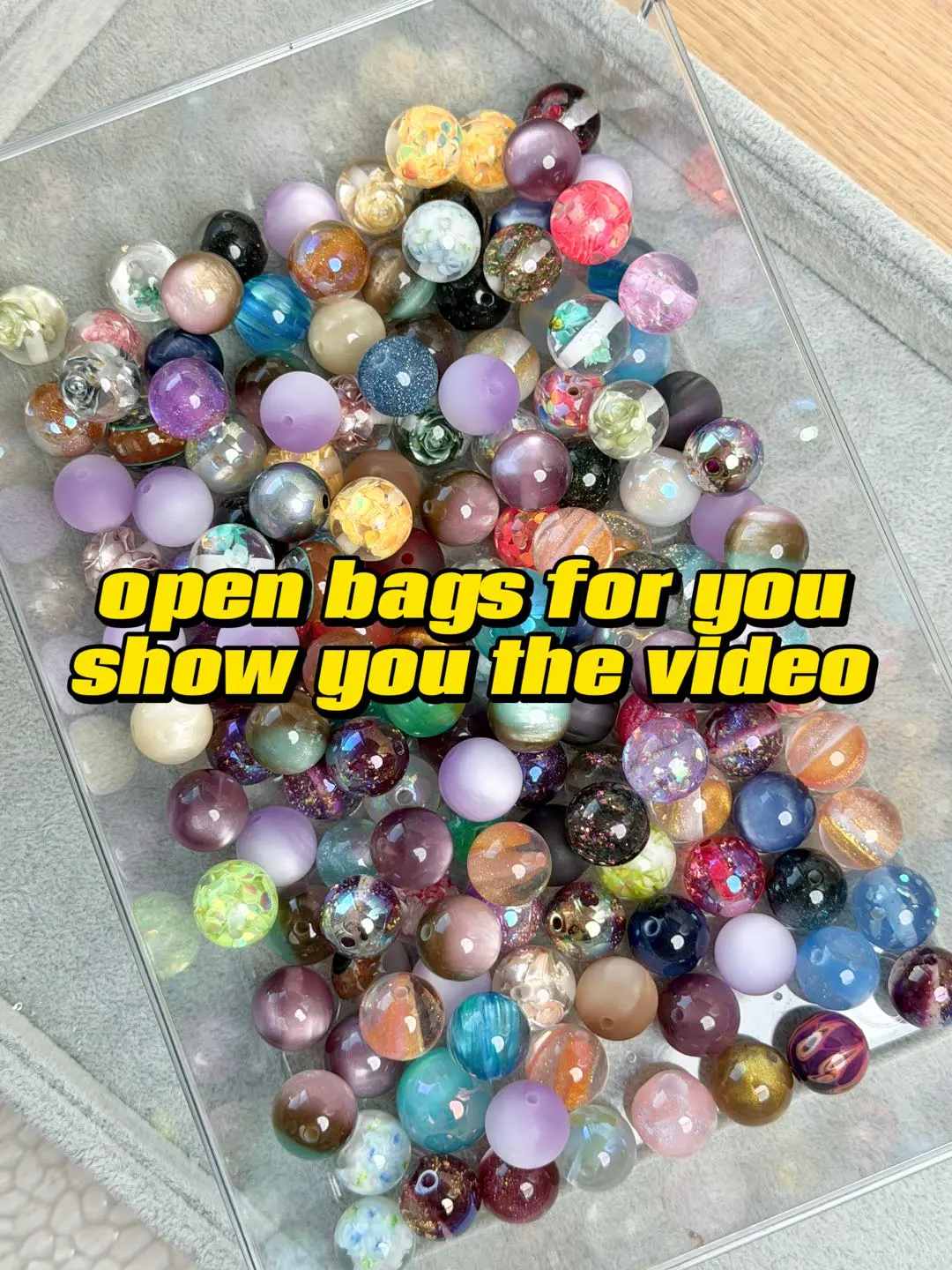 Tara(8200)gc.P2-Luxury Resin Beads for pen and phone chain