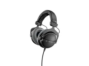 Beyerdynamic DT 770 Pro 250 Ohm Reference Headphones for Control and Monitoring Purpose (Closed) Beyerdynamic DT 770 Pro 250 Ohm Reference Headphones for Control and Monitoring Purpose (Closed)
