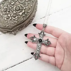 Anime Death Note Necklace Misa Amane Cosplay Gothic Unisex Cross Pendant Choker Jewelry Accessories Women Men Lolita Props Gift ankh
