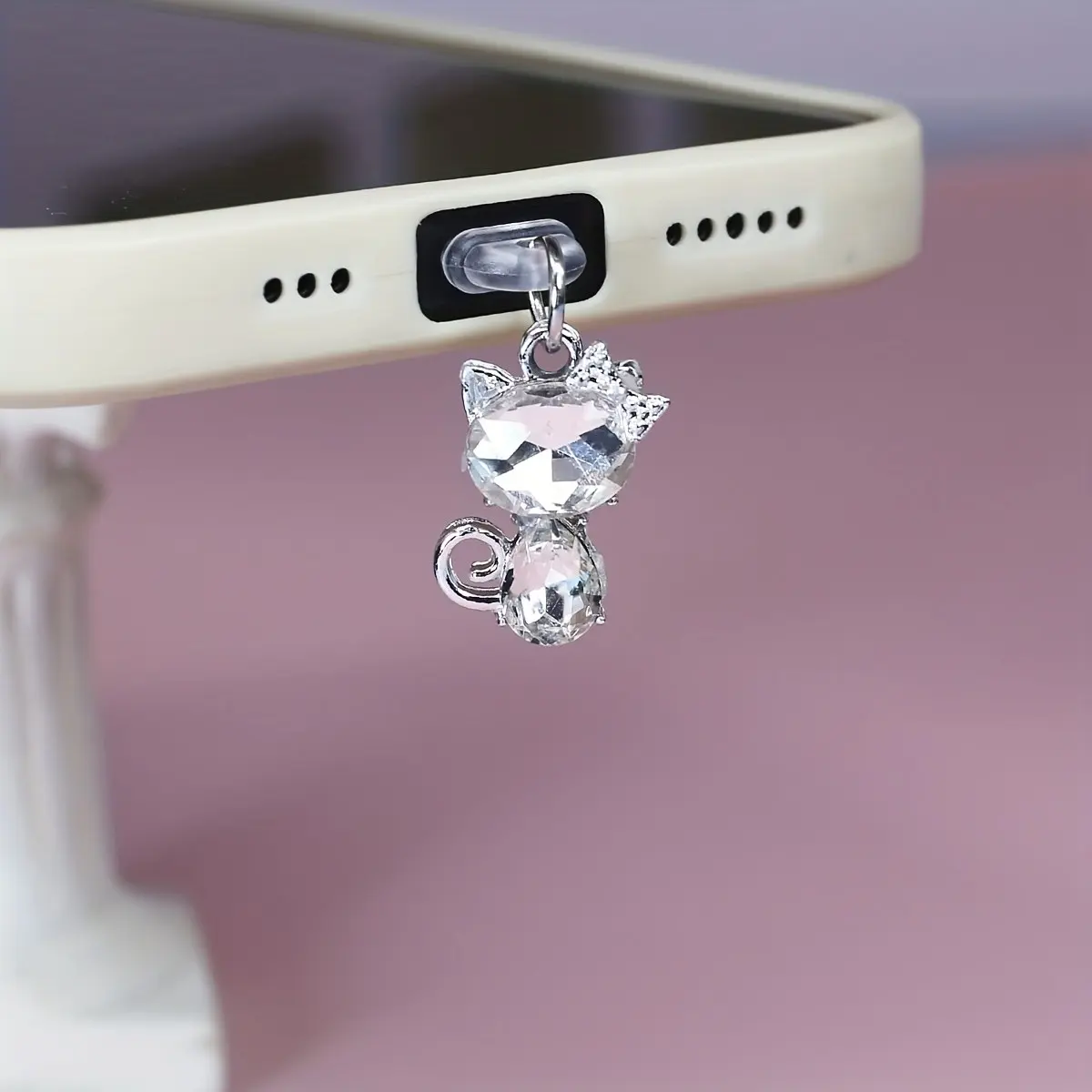 Sparkling Crystal Cat Phone Dust Plug, Bling Zirconia Charging Port Charm, Kawaii Pet Accessory for Iphone5-14 & Type-C, Phone Charms, Phone Accessories