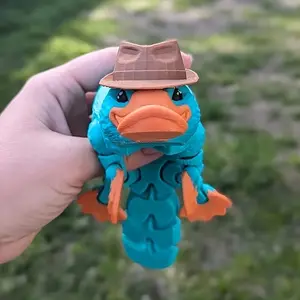 Dynamic Duckbill Platypus Figurine, Colorful Plastic Decorative Desktop Decor, Funny Home Decor, No Power Needed, Perfect for Home & Office, Halloween Christmas Gift