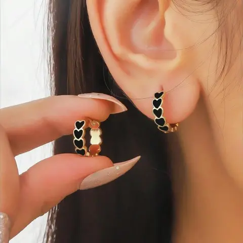 Heart Design Hoop Earrings, Fashionable Jewelry for Women & Girls, Trendy All-match & Exquisite Jewelry for Birthday Gift, Girl Accessories, Heart Shaped Earrings, Versatile Earrings, Ear Hoops
