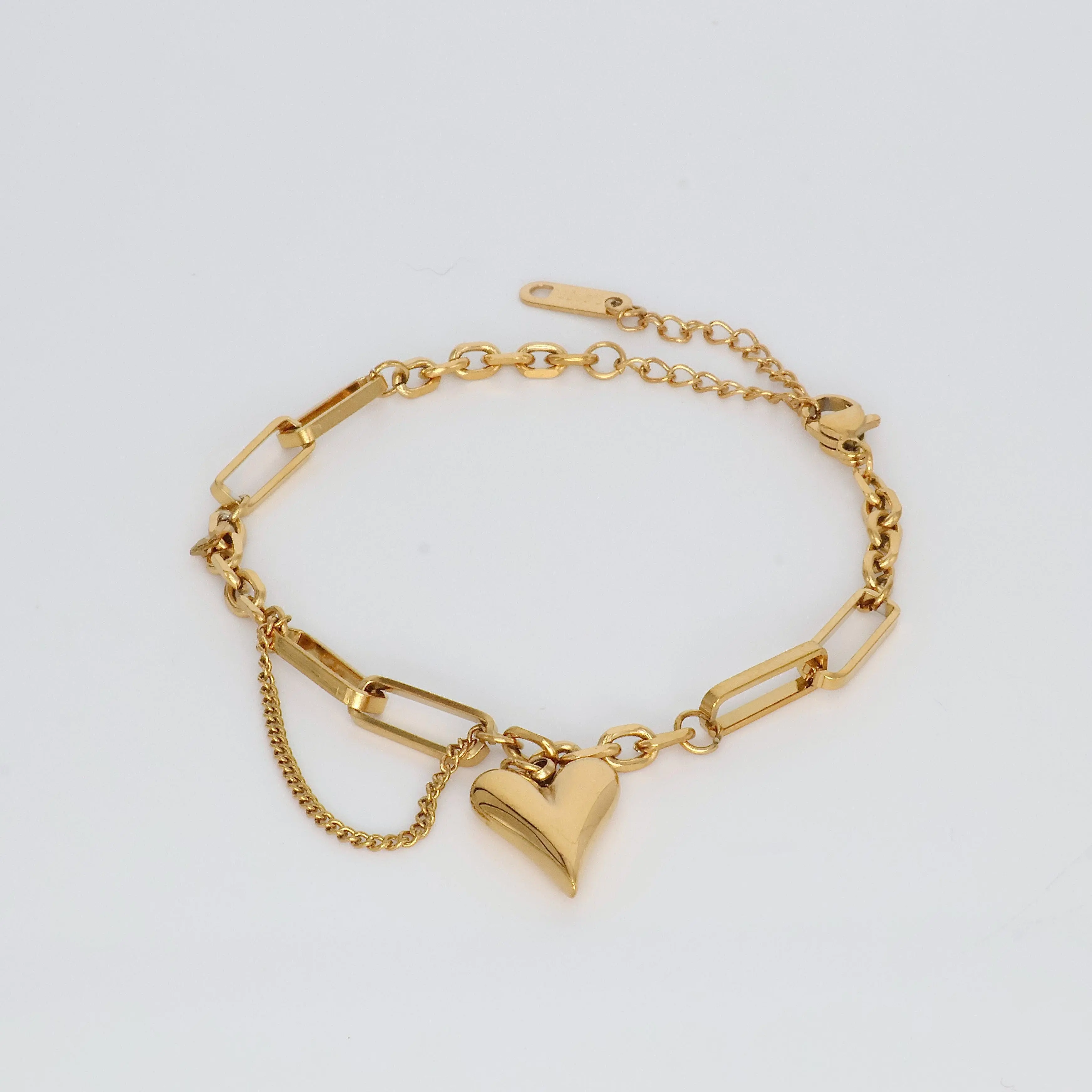 Solo Heart Charm Bracelet (Gold)