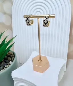 Black Enamel Clover Hoop