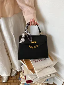 Trendy European and American Lock Clutch Bag, Crossbody Shoulder Bag, Large Capacity, Casual Style, Solid Pattern, All Seasons, Shopping Occasion