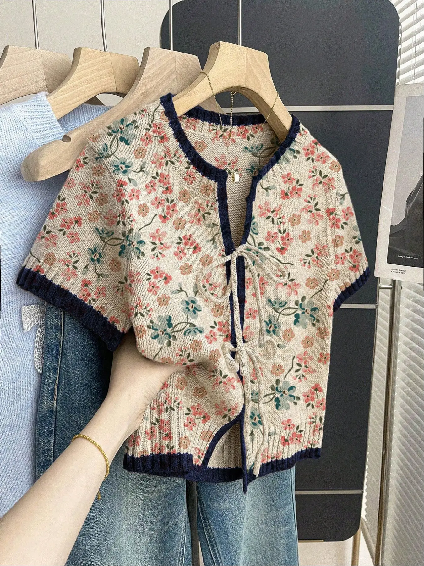 Women's khaki bohemian vacation short-sleeve knit top Casual Chic Fitted. Loose round neck, contrast small floral print, front tie and contrast piping. Comfortable for spring & summer casual wear. Boho Clothing