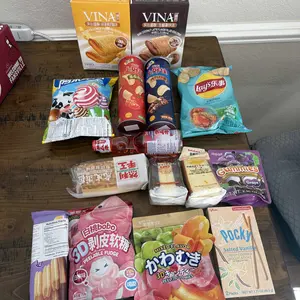 Asian Snack Box | 7 or 15 Full-Size Japanese Korean Chinese Snacks & Drinks Dessert Candy