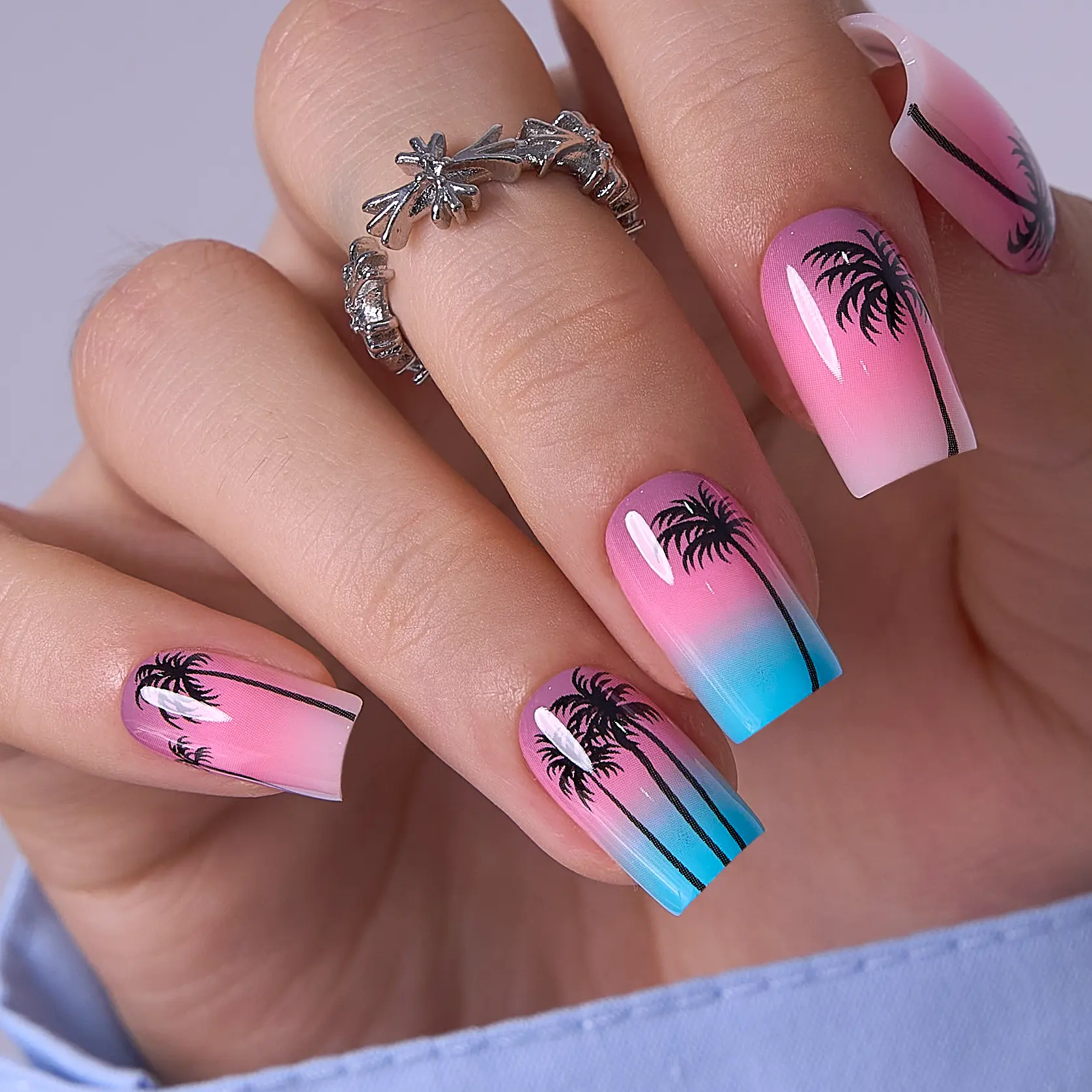 Sunset Palm Press On Nails | CurvLife Nail | 24pcs Medium Square Fake Nails | Glossy Finish with Sunset Gradient & Palm Tree Designs | Easy to Apply, Comfortable & Long-Lasting | Great for Vacations, Beach Getaways, Pool Parties & Tropical Looks