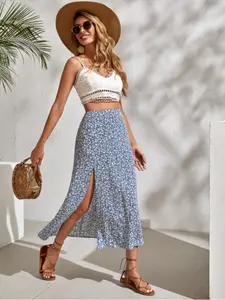 Stylish Chic Women's Floral Split Maxi Woven Skirt Fitted, Fresh Color Palette for Trendy Ladies, Perfect for Casual and Formal Occasions