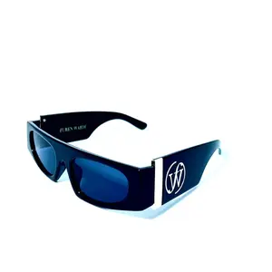 Keep Them Staring Sunglasses with Plastic Frame Standard Lens and Metal Logo for Stylish Protection