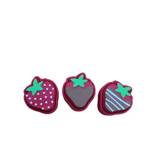 Strawberries clicker figurine decor