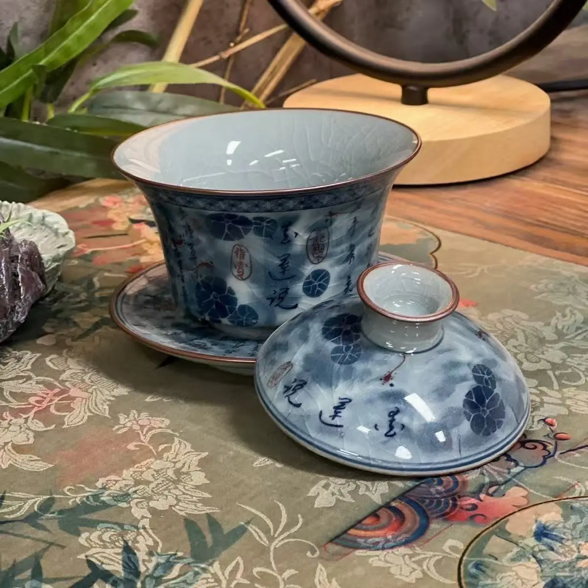 Ode to the Lotus Old Pottery Clay Gaiwan Three-Part Tea Bowl Crackle Blue-and-White Porcelain for Traditional Tea Ceremonies Aesthetic