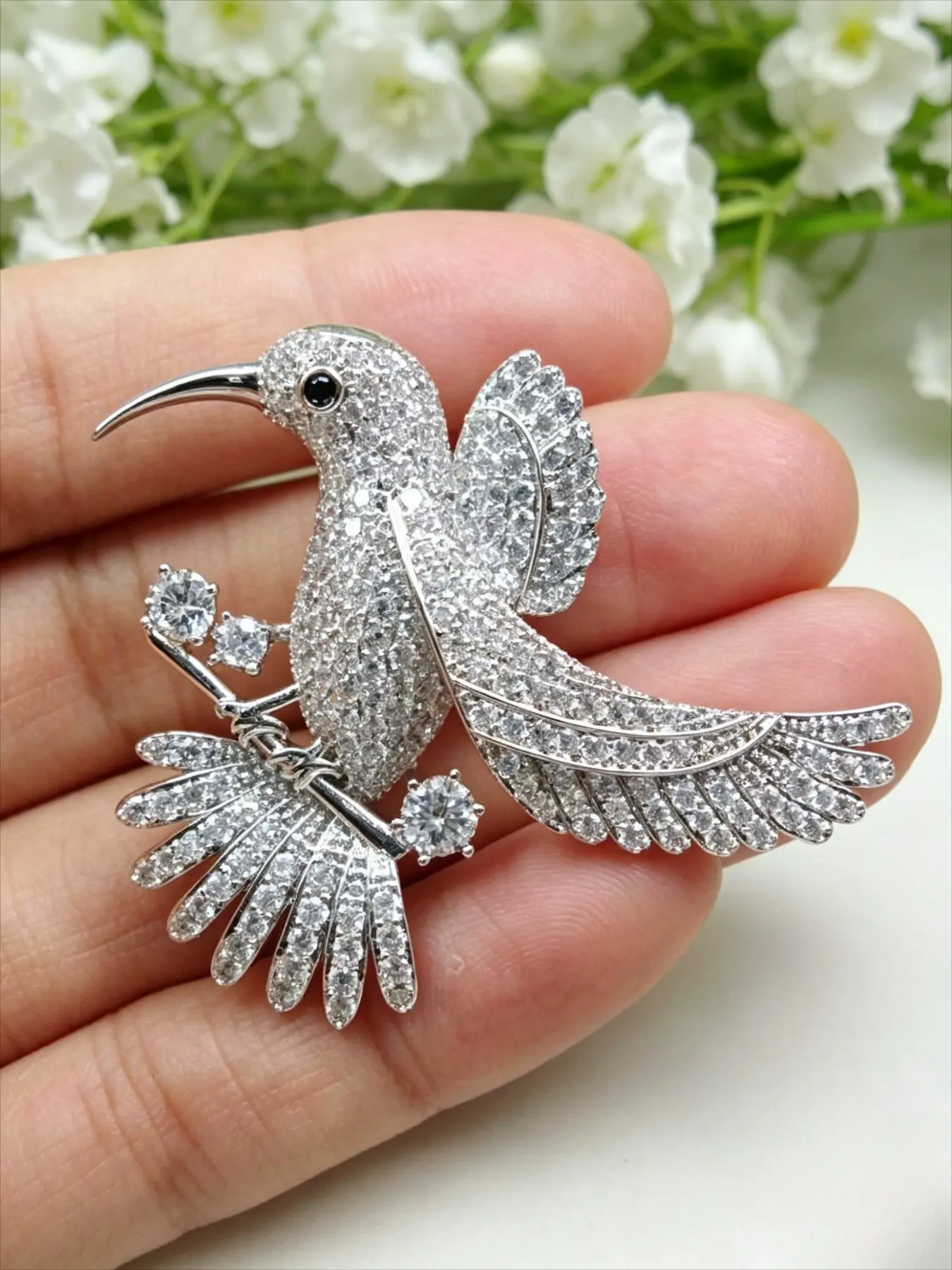 Elegant Bird Brooch Pin, Exquisite Brooch, Unique Personality Lapel Pin, Rhinestone Brooch, Sparkling Brooch, Fashionable Jewelry Accessory, Perfect Party Gift, Stylish Decoration, Brooch with Crystals