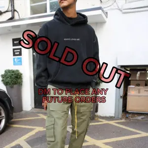 BLACK HEAVY COTTON “KANYE LOVES ME” PULL OVER HOODIE