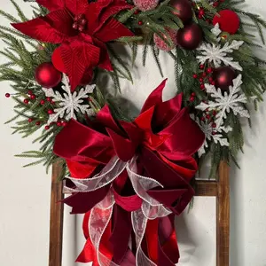 Ruby Glow Christmas Wreath 24”with mini lights