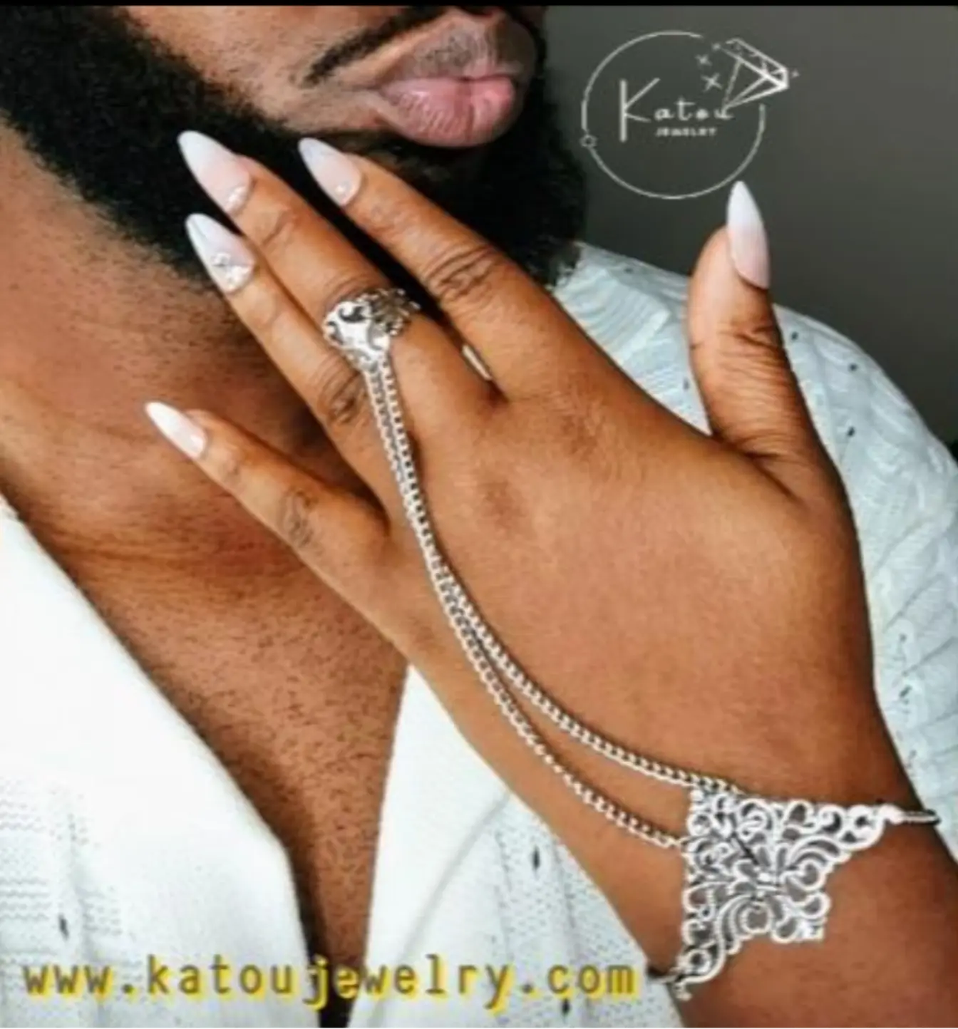 Rivet Tassel Finger Chain Bracelet - Hand Jewelry