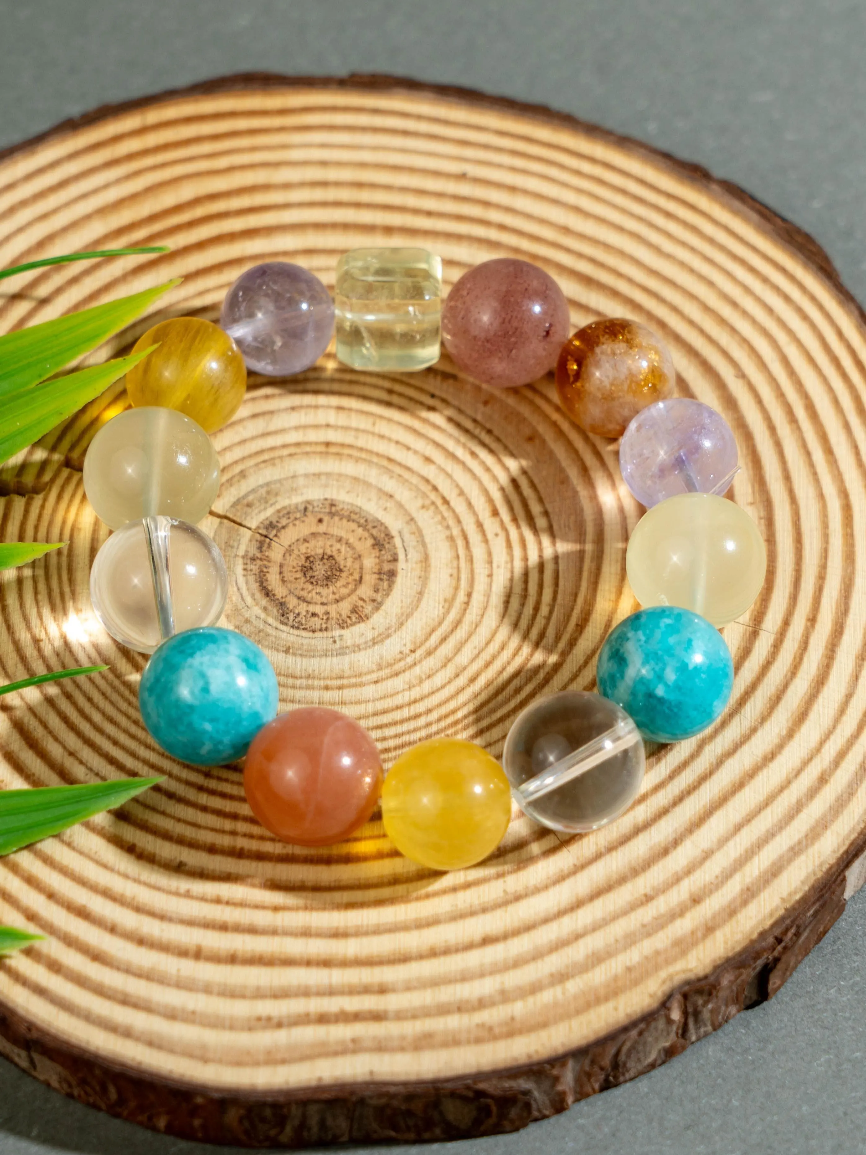 K.Rare Gemstone Big Treasure Bracelet — Cultural Heritage Collectible, Possesses Intrinsic Value, Suitable for Enthusiasts