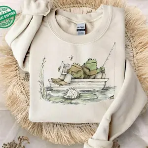 Frog 90s Graphic Sweatshirt/Hoodie Unisex Oversize Cotton Toad Sweatshirt, Nature Sweater, Frog Hoodie, Book Lovers Hoodie Gift for Holiday