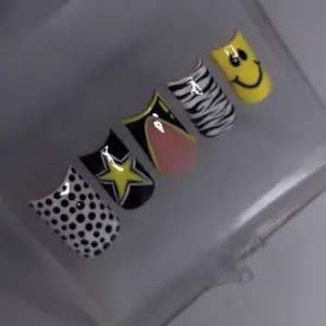 Black and Yellow Acrylic Press On Nail with multi Designs