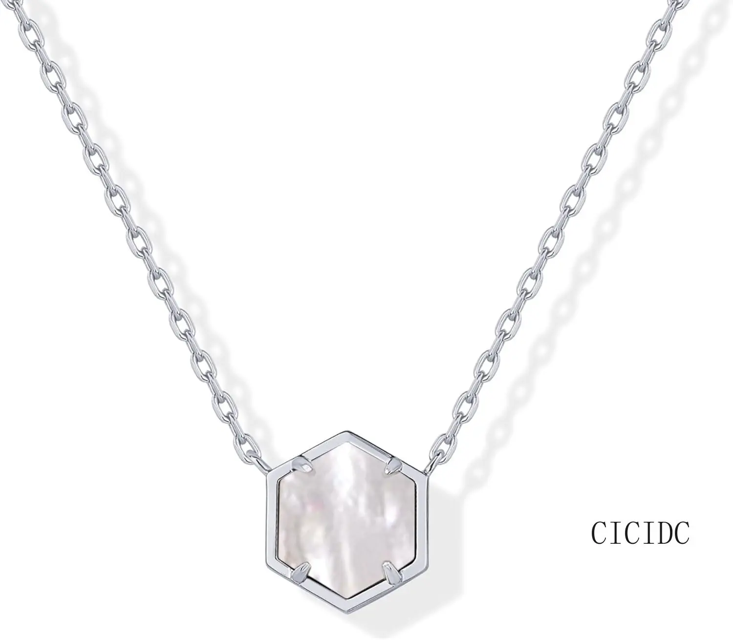 Natural Crystal Necklace Hexagonal Crystal Necklace Niche Design Sense Women's Christmas Thanksgiving Gift Crystal Pendant