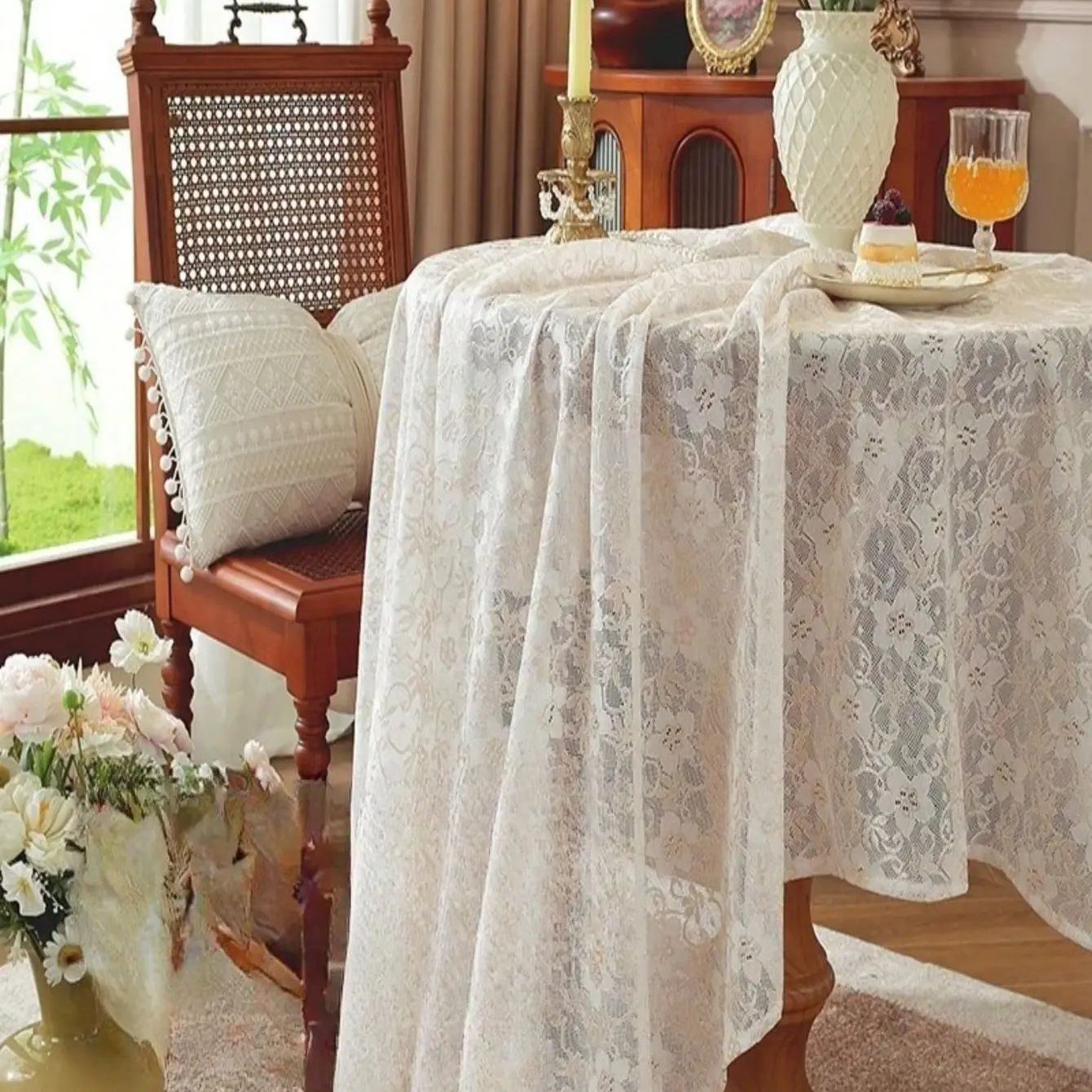French Vintage Floral Tablecloth, Luxury Atmosphere Decorative Small Round Coffee Table Cover, Elegant Home Decoration Accessory