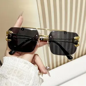 Vintage Luxury Golden Fahsion Glasses Cool Tiger Stand Women's Frameless Black For Men And Women Outdoor Travel Anti Glare Glasses001