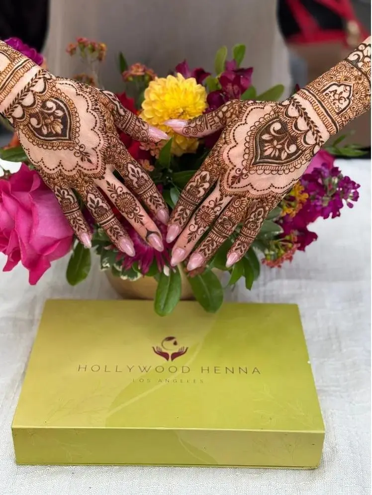 Organic Henna Cones with After Care Kit for Reddish-Brown Color