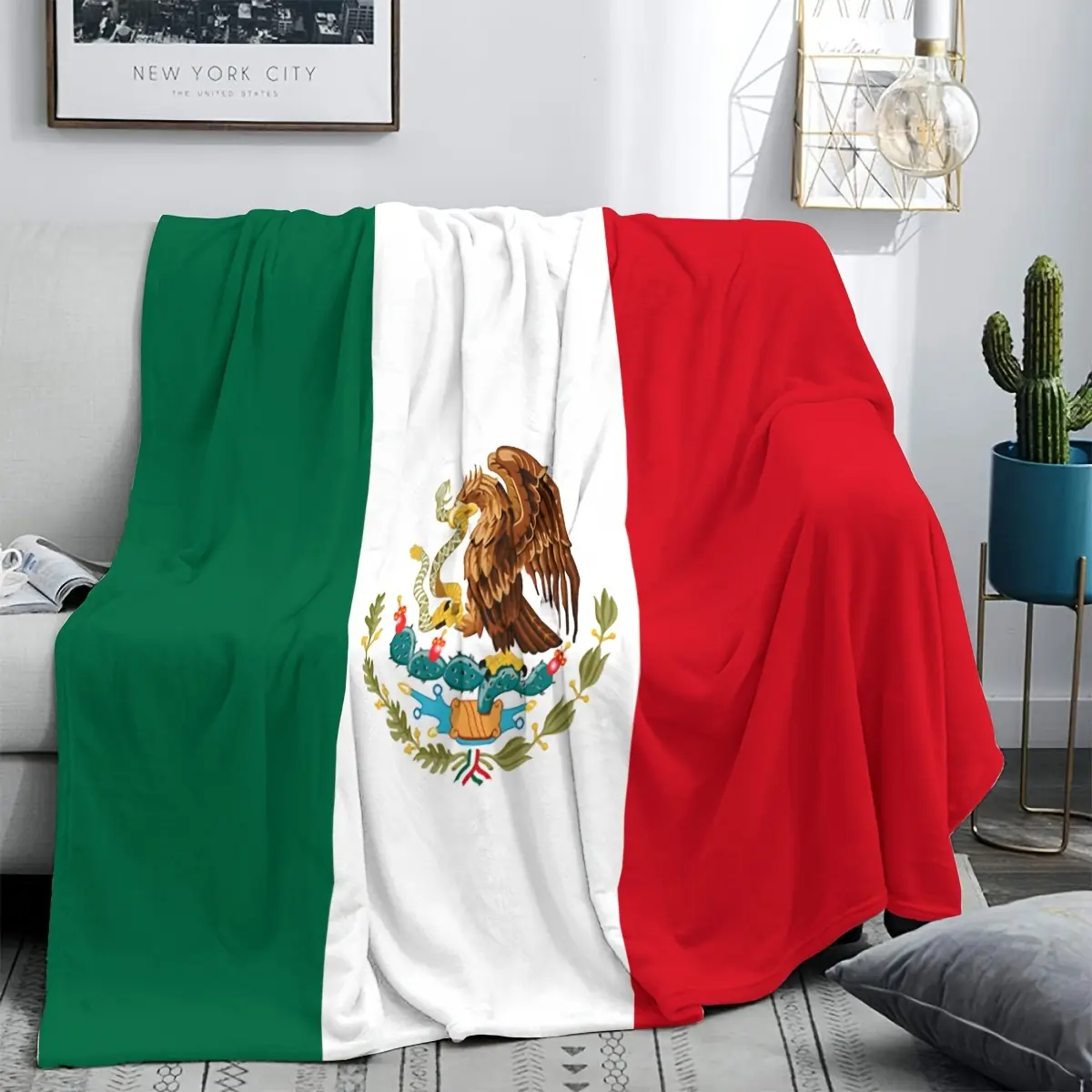 Rustic Country-Style Flannel Fleece Throw Blanket - Mexico Flag Design, Breathable Soft Lightweight Soft Comfy Decorative Giftable Blanket for Adults, All-Season Sofa Bedroom Use, Breathable Soft Blanket, Decorative Giftable Blankets