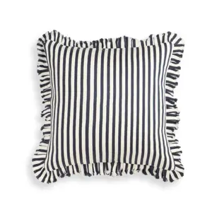 Alessia Pillow - Cover Only