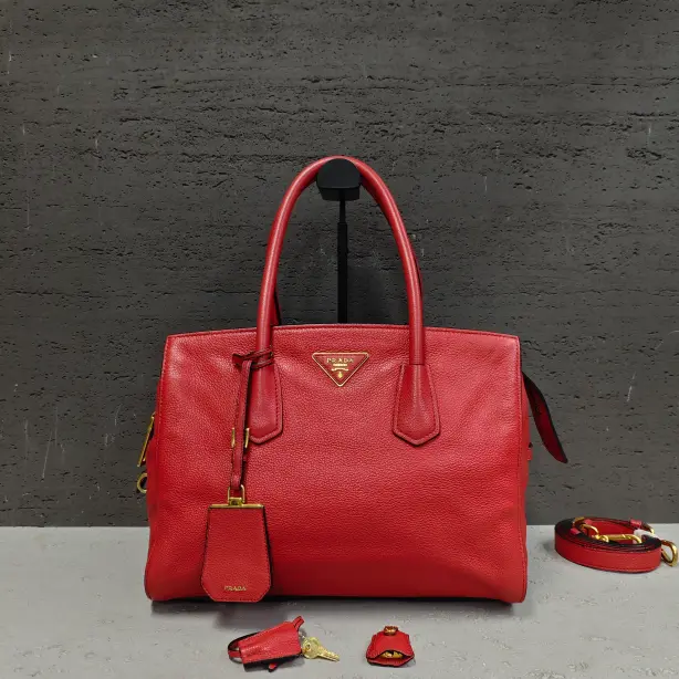 Pre-owned PRADA Leather Shoulder Bags 7.8'' R14359 Shoulder Bag C14303736885 0322 T1 Chloe