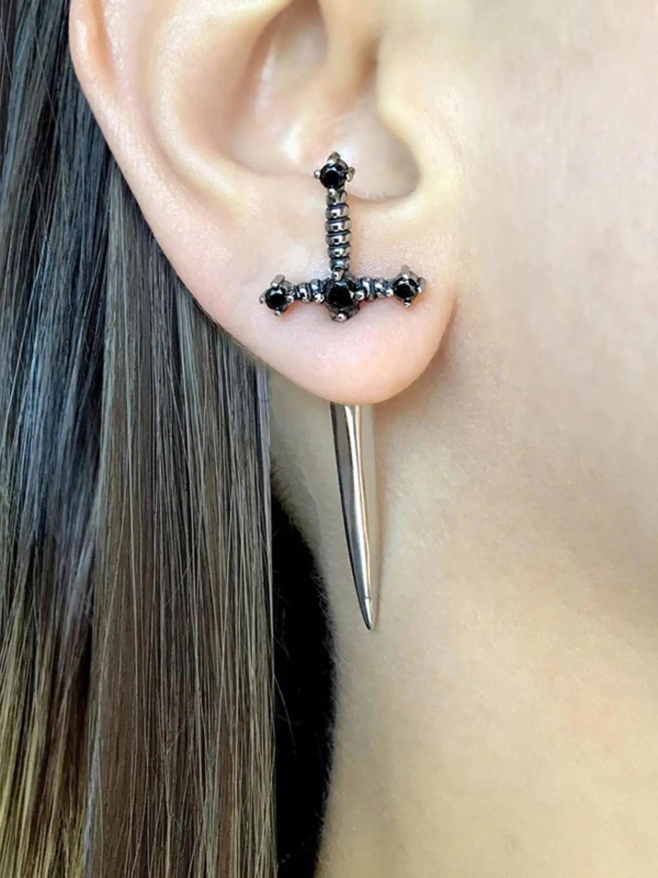 Artificial Crystal Decorated Gothic Sword Stud Earrings, 1 Pair Vintage Punk Jewelry for Women for Party, Daily Clothing Decor, Trendy All-match & Exq