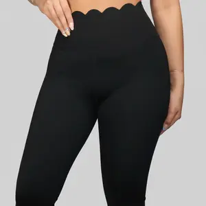Amara Flow Noir Leggings