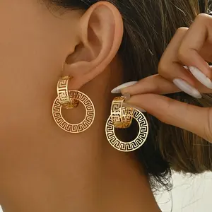 Elegant Golden Great Wall Pattern Women's Hoop Earrings - Stylish Eco-Friendly Copper, Nickel-Free, Intricate Design Perfect for Casual Wear & Gifting, Novel Daily Earrings for Girls