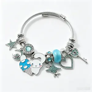 Official Sanrio Cinnamoroll Cute Beaded Bracelet Kawaii Cartoon Jewelry Gift for Girls Women