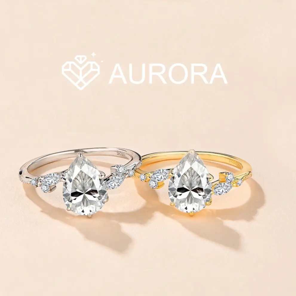 【#55 Manna】Pear Shap Full Moissanite main stone and side stone rings  Synthetic Moissanite