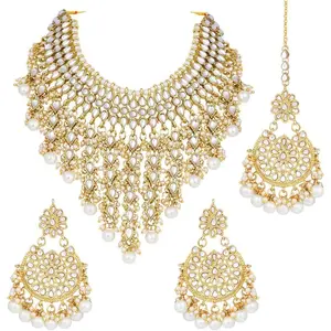 Bharatanatyam jewellery Indian Wedding Wear Faux Kundan Studded Choker Necklace with Maang Tikka Set Ethnic Fashion  for Women