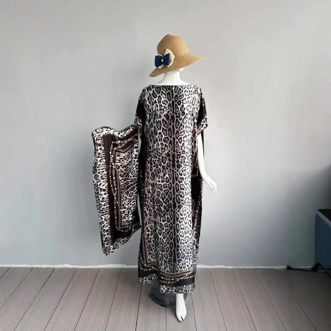 Chain leopard print gray and black